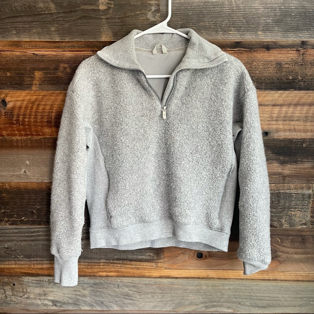 Lululemon Stand Out Sherpa 1/2 Zip